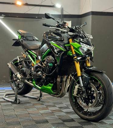 KAWASAKI Z900 R EDITION KAWASAKI Z900 R EDITION